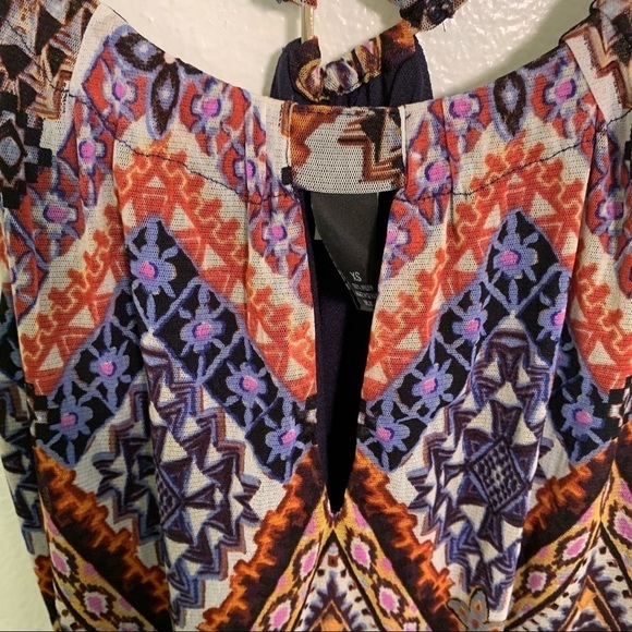 INC International Concepts Printed Keyhole Halter Top XS - Picture 5 of 10